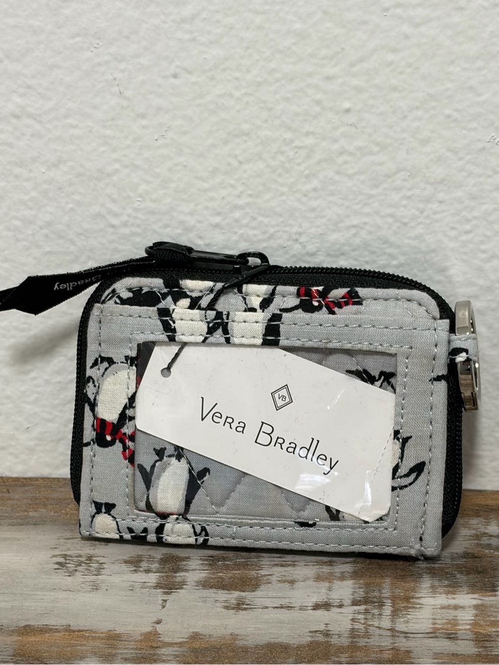 Vera Bradley NWT Penguin Small Zip Wallet